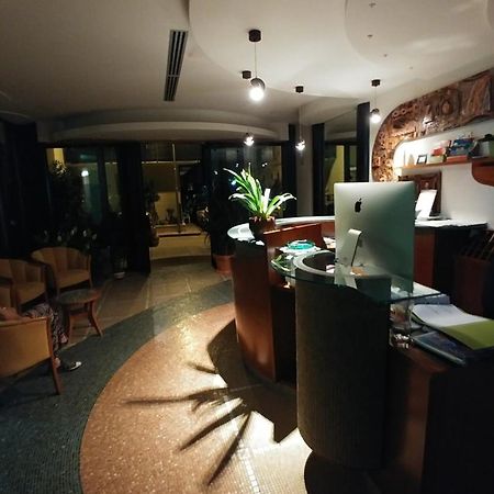 La Perla B&B Hotel Roseto Degli Abruzzi Bagian luar foto