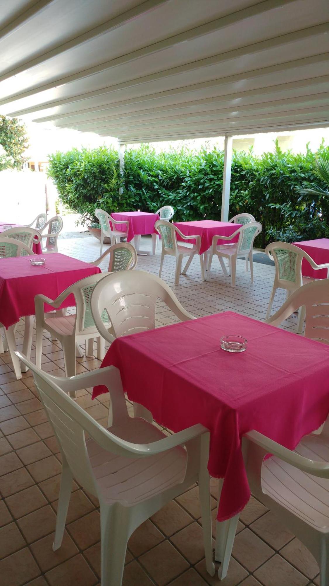 La Perla B&B Hotel Roseto Degli Abruzzi Bagian luar foto